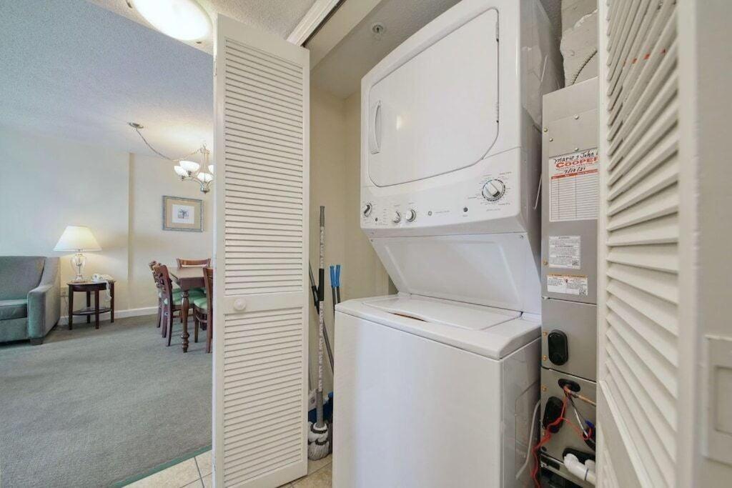 Вілла 2501 S Ocean Blvd, 1115 - Ocean View Sleeps 8 Мертл-Біч Екстер'єр фото
